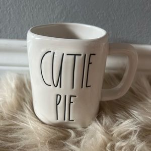 Rae Dunn Cutie Pie Coffee Mug